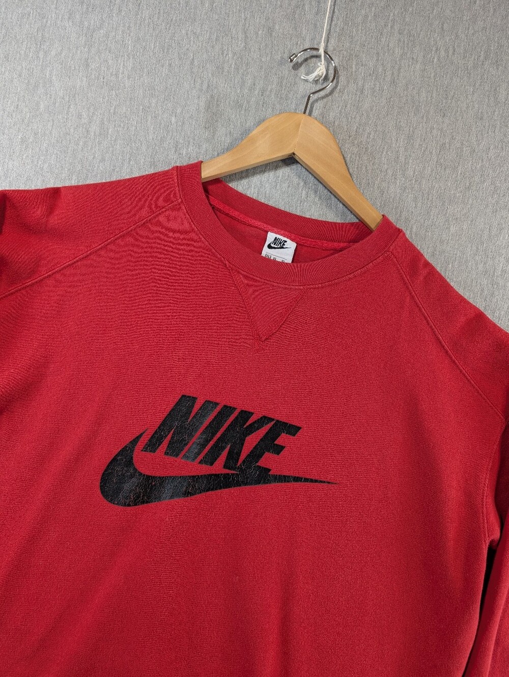 Vintage Nike Heavy Sweatshirt Unisex XL Red Black Graphic Long Sleeve